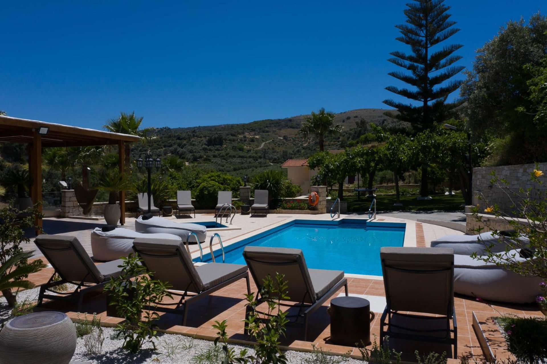 Kipo Paradiso Spa, Yoga & Gym Resort Kirianna Dış mekan fotoğraf